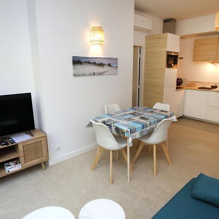 T2 Neuf Sur Jardin Proche Plage Carqueiranne Exterior photo